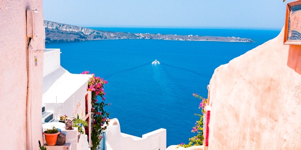 体育彩票投注站 - 彩票终端机与足球元素结合